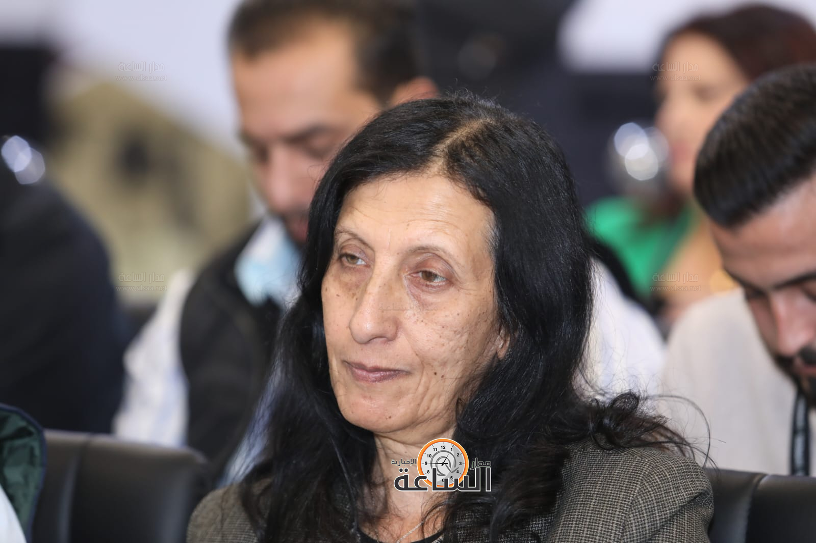 Madar Al-Saa Images 0.813579408307423