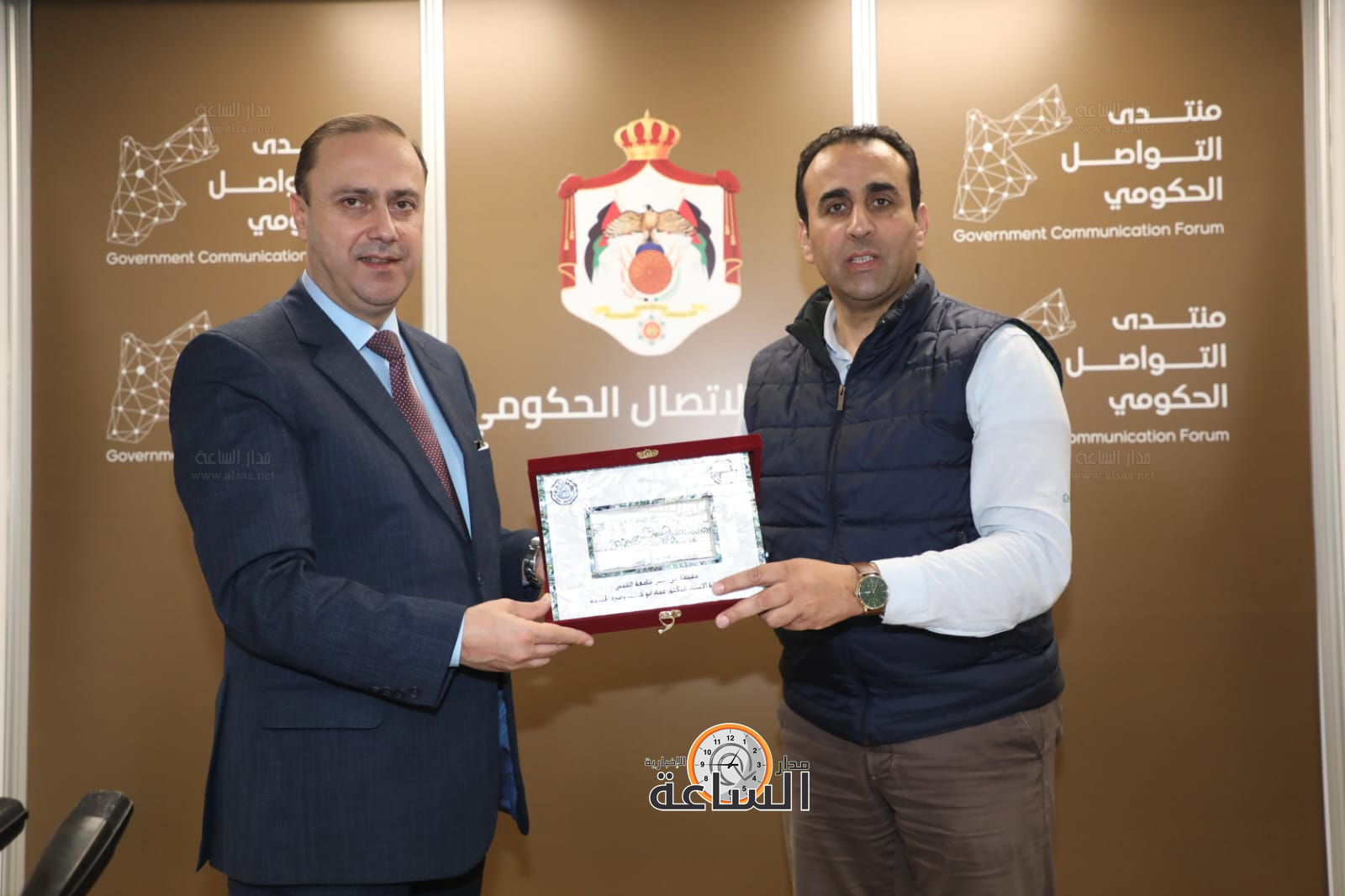 Madar Al-Saa Images 0.39153707887857125