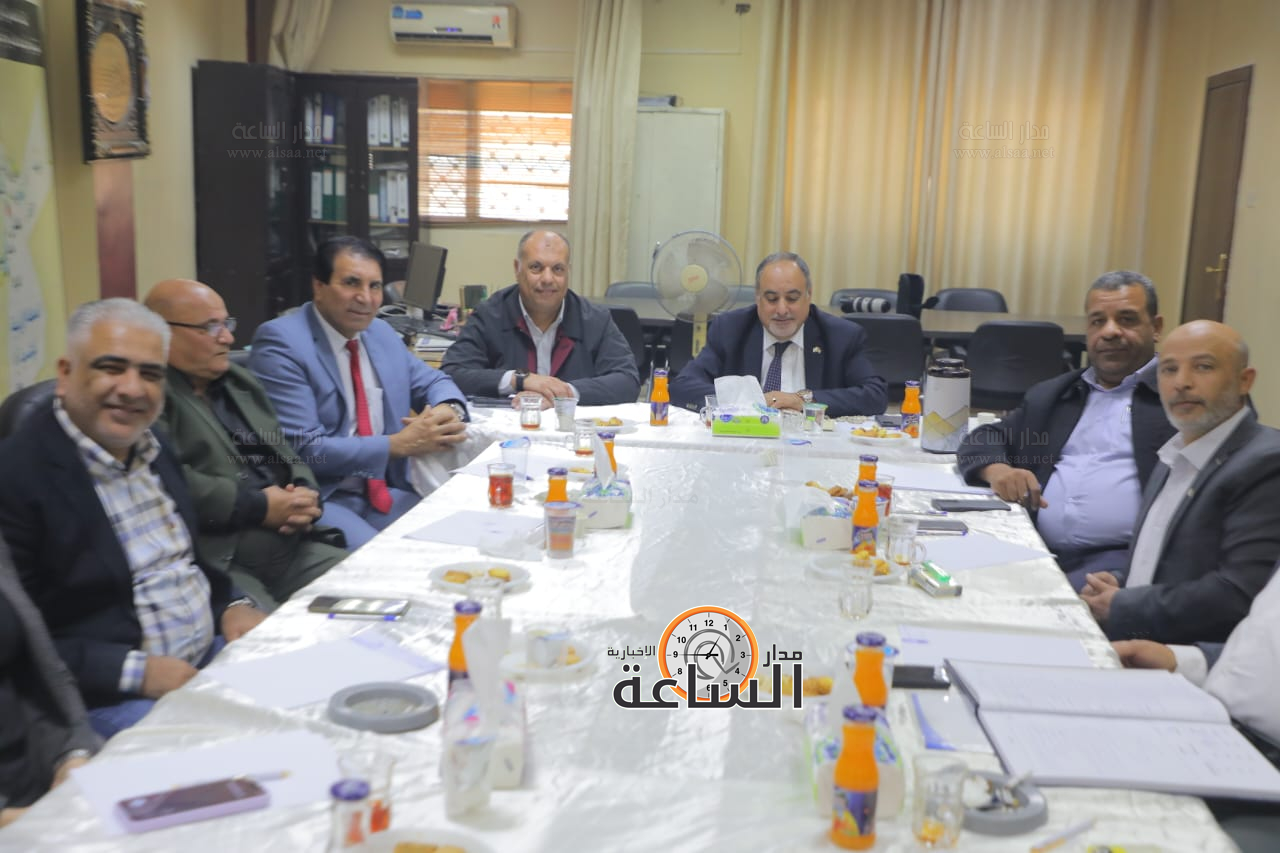 Madar Al-Saa Images 0.12878018666214563