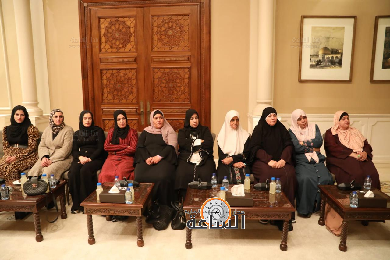 Madar Al-Saa Images 0.6992484915054882