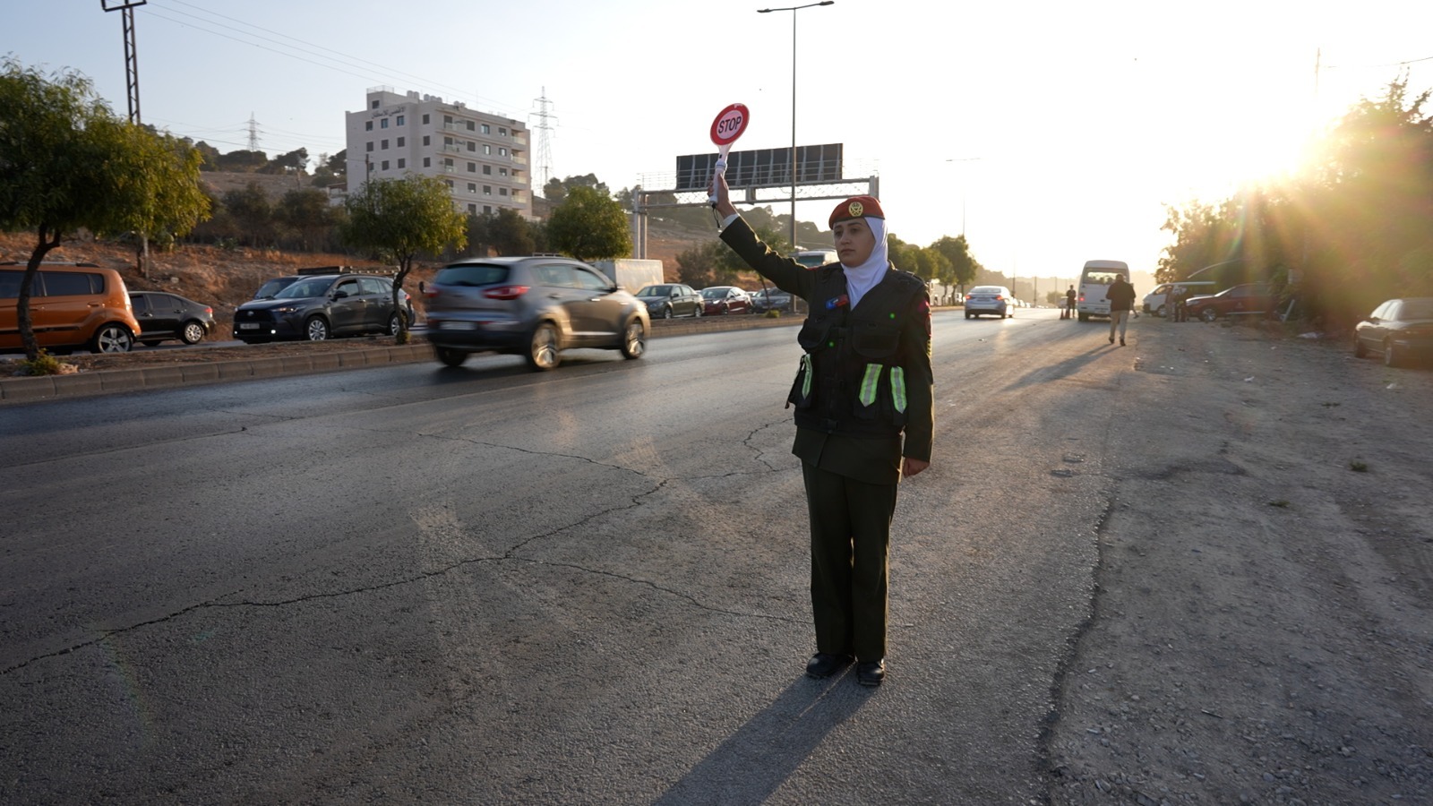 Madar Al-Saa Images 0.071286087394419