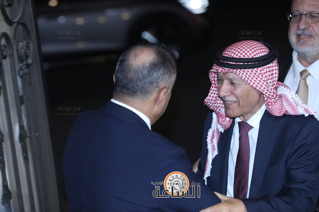 Madar Al-Saa Images 0.09605945849096376