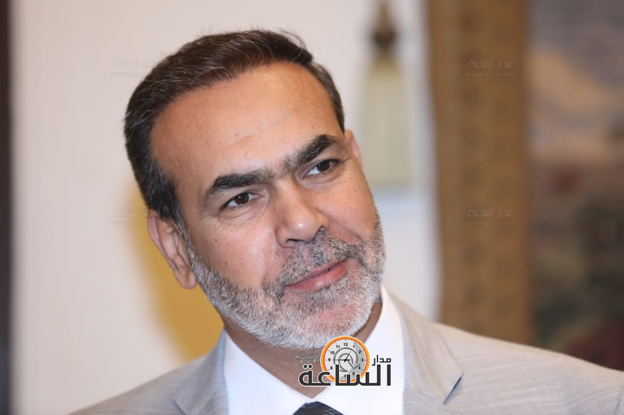 Madar Al-Saa Images 0.1567602525086591