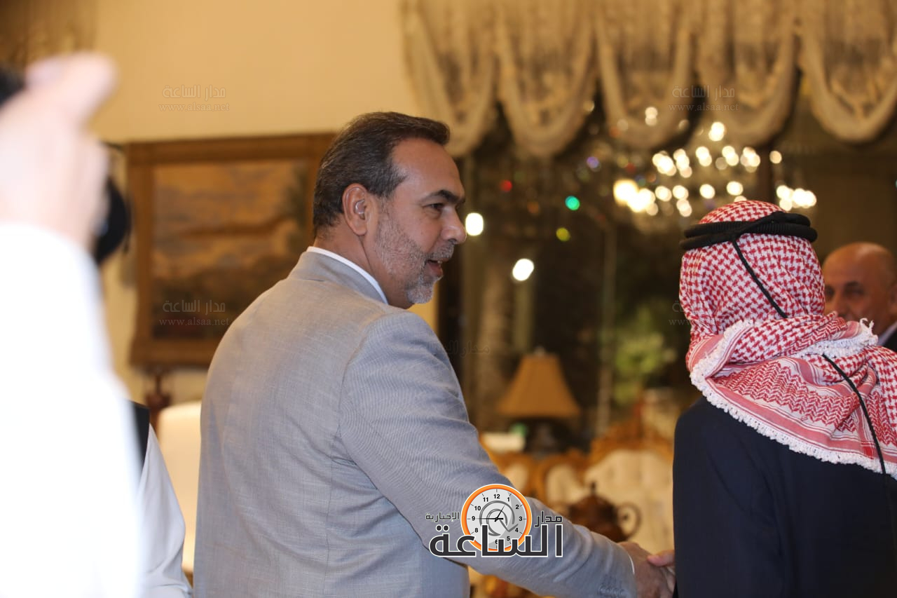 Madar Al-Saa Images 0.7587143268541447