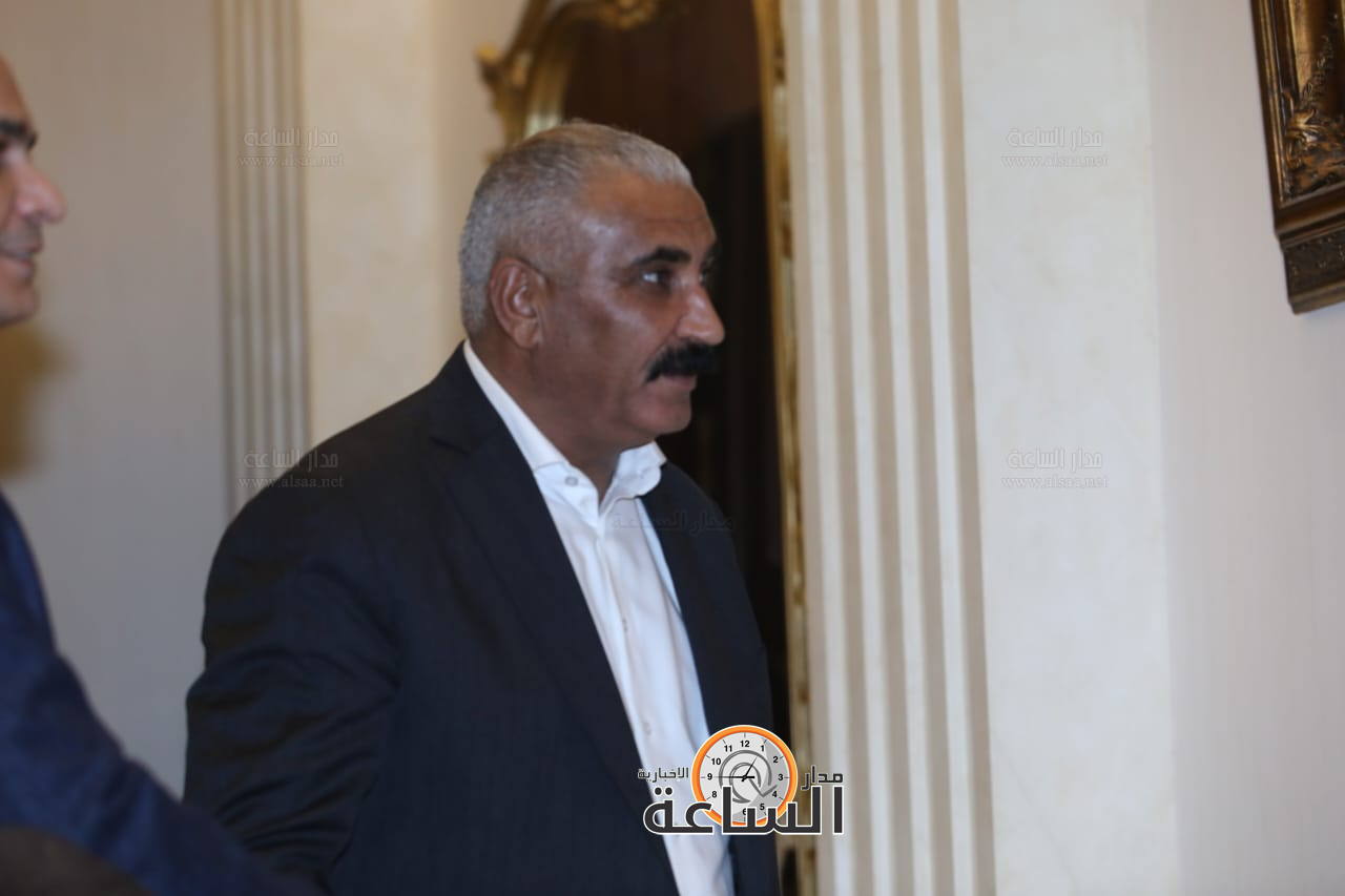 Madar Al-Saa Images 0.5514584461303065