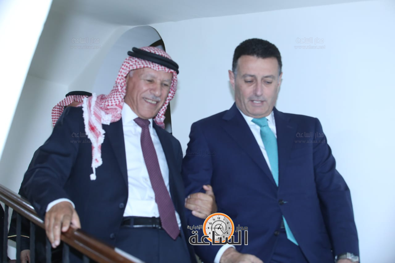 Madar Al-Saa Images 0.7411461301090843