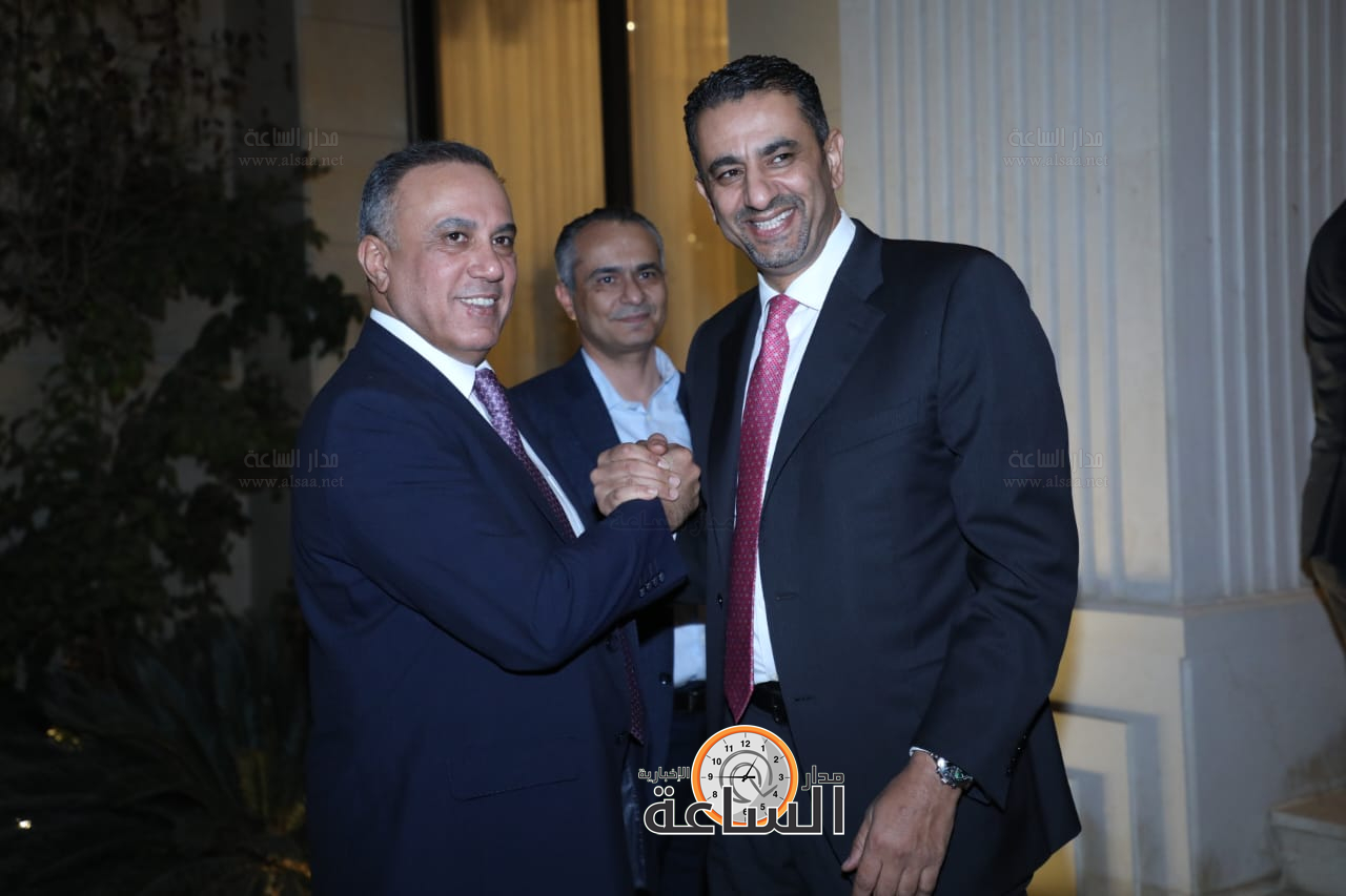 Madar Al-Saa Images 0.013825744615410196