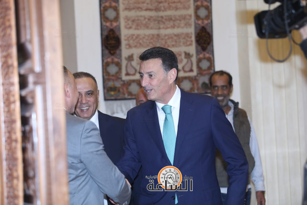 Madar Al-Saa Images 0.849128318600022