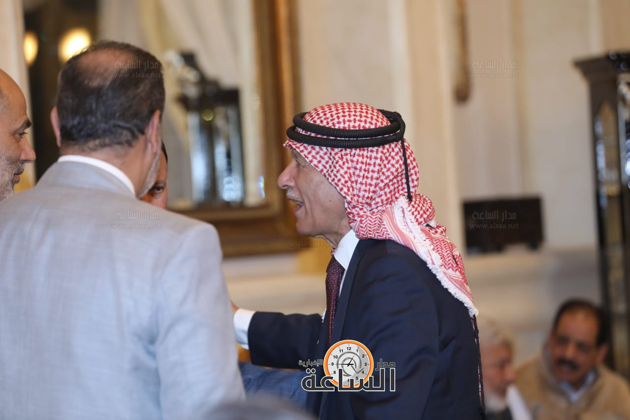 Madar Al-Saa Images 0.3813641761583082