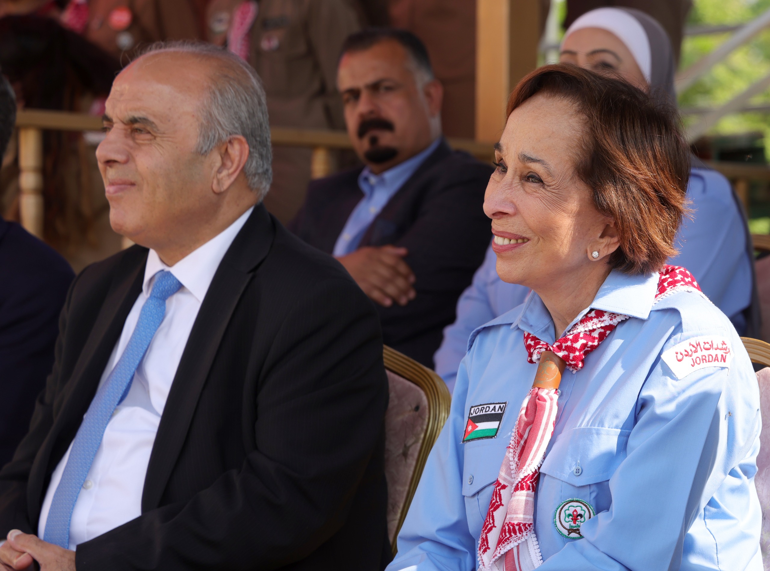 Madar Al-Saa Images 0.39543773241303426