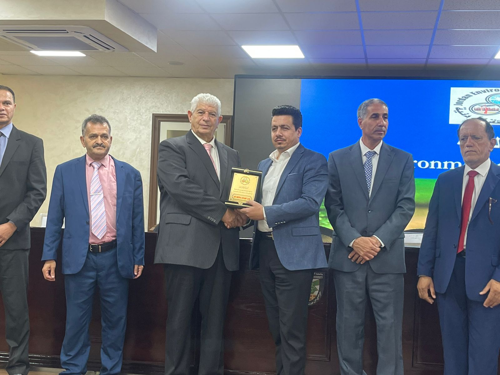 Madar Al-Saa Images 0.39151698372581123