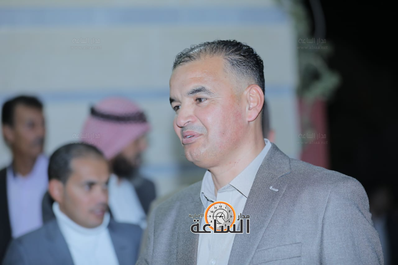 Madar Al-Saa Images 0.45511857850334625