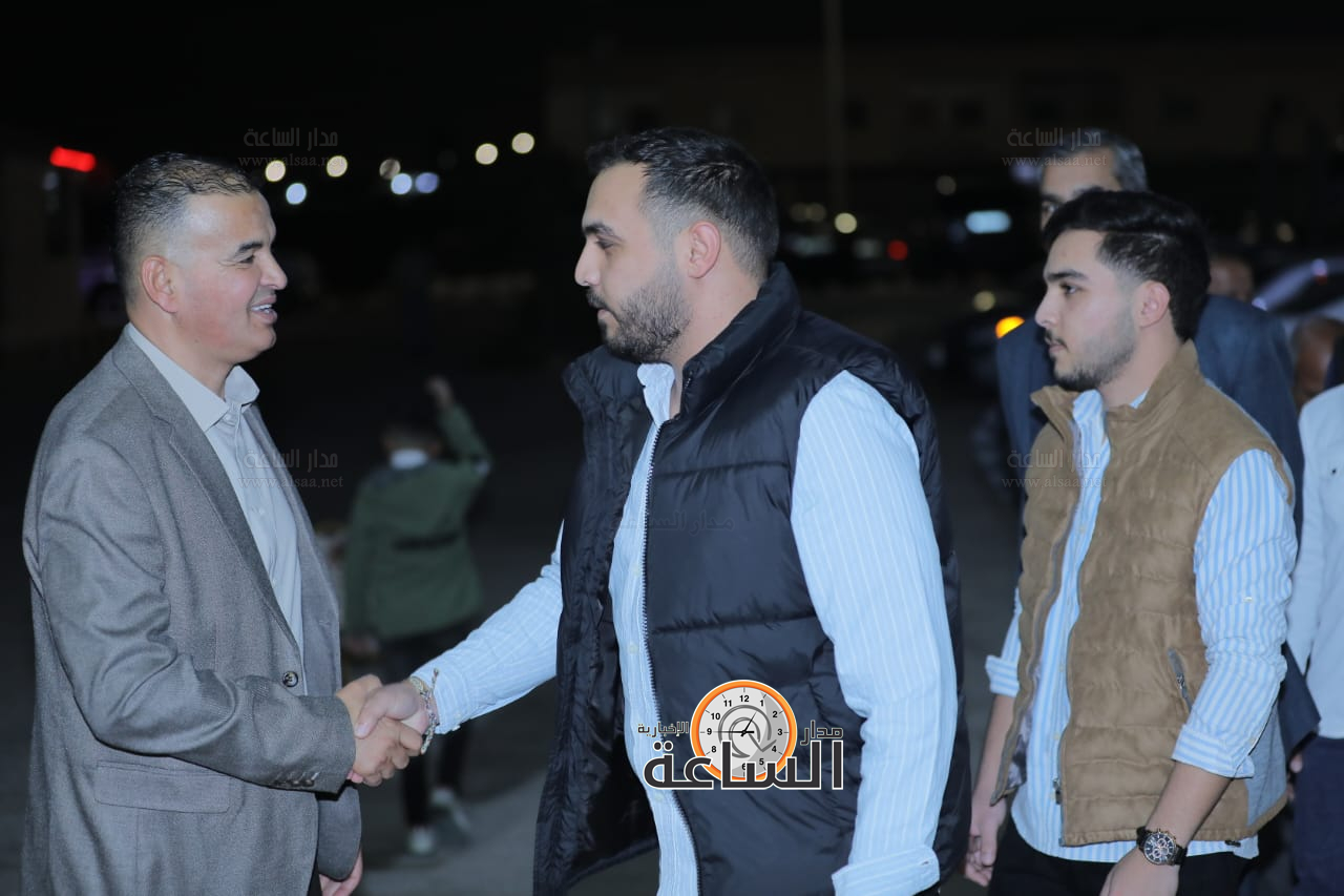 Madar Al-Saa Images 0.163148304247001