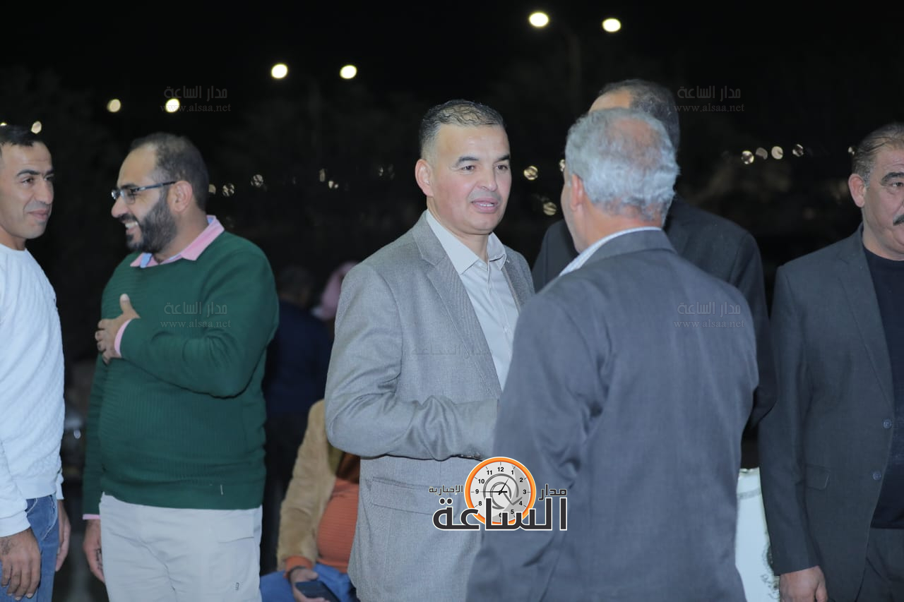 Madar Al-Saa Images 0.7609944486356075