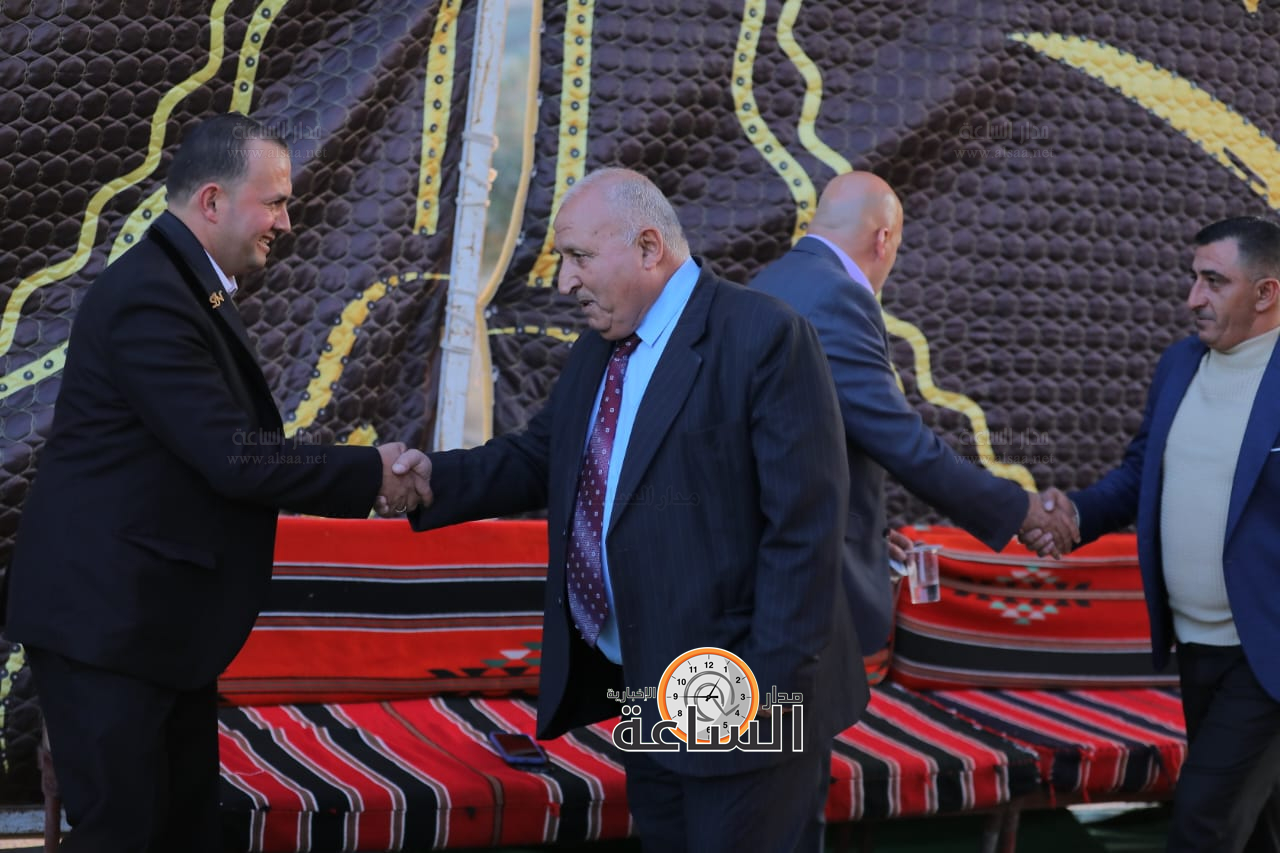 Madar Al-Saa Images 0.12583593852611097