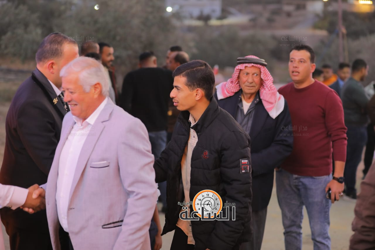 Madar Al-Saa Images 0.15469736481114293