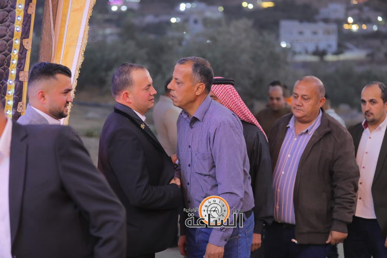 Madar Al-Saa Images 0.9324112385768324