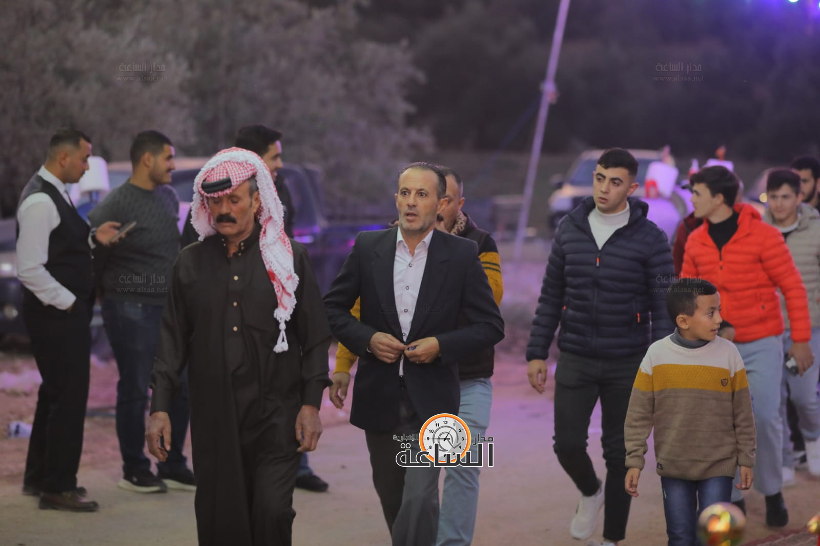 Madar Al-Saa Images 0.4180490338679408