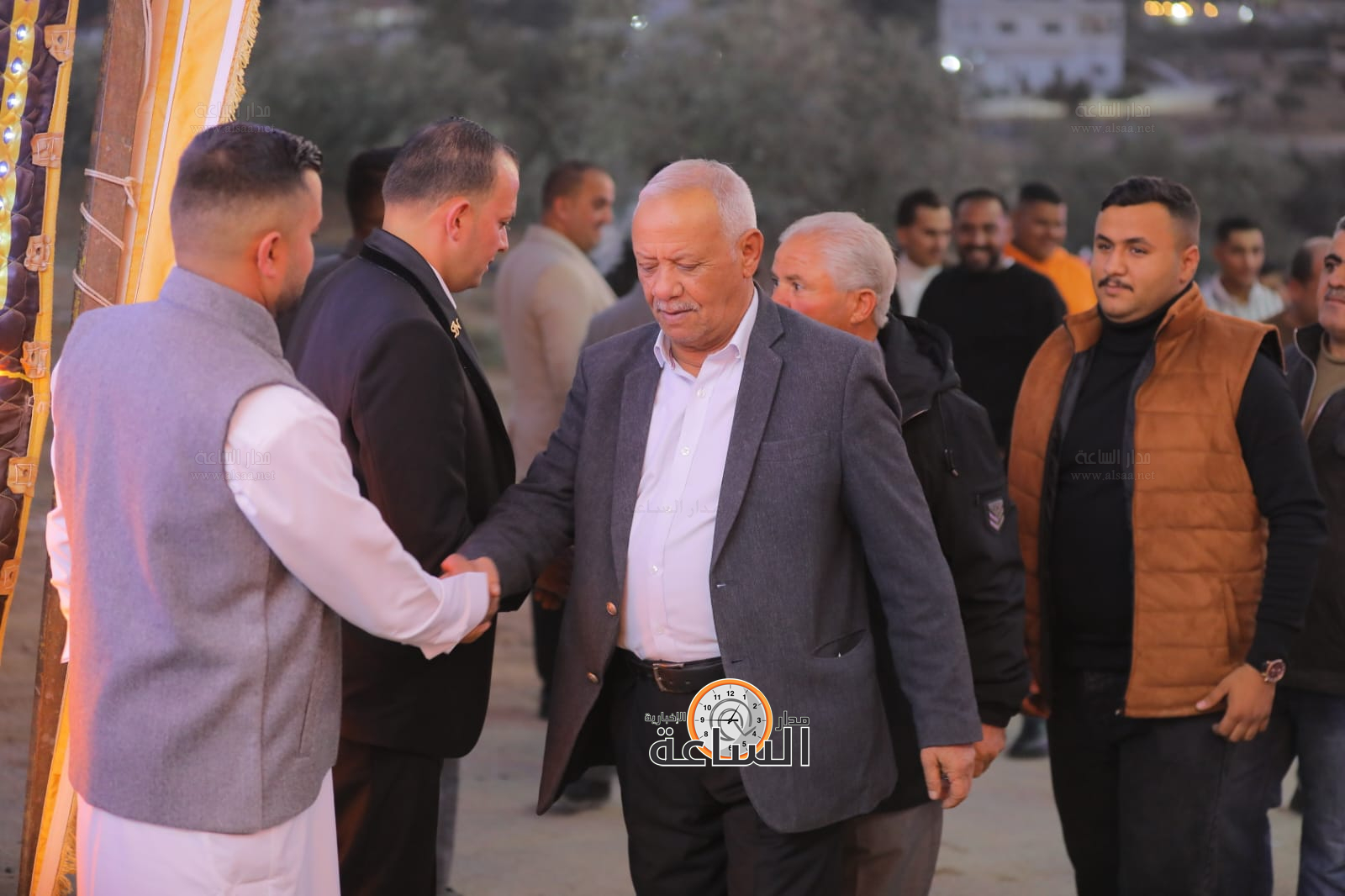 Madar Al-Saa Images 0.08857617616245861