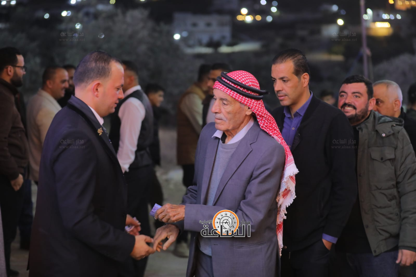 Madar Al-Saa Images 0.41397847814676103