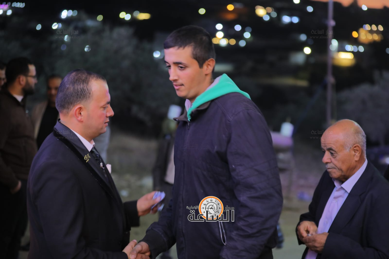 Madar Al-Saa Images 0.7581576625181521