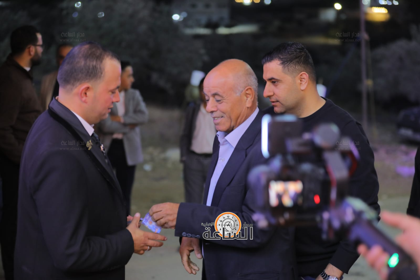 Madar Al-Saa Images 0.38105378254274225