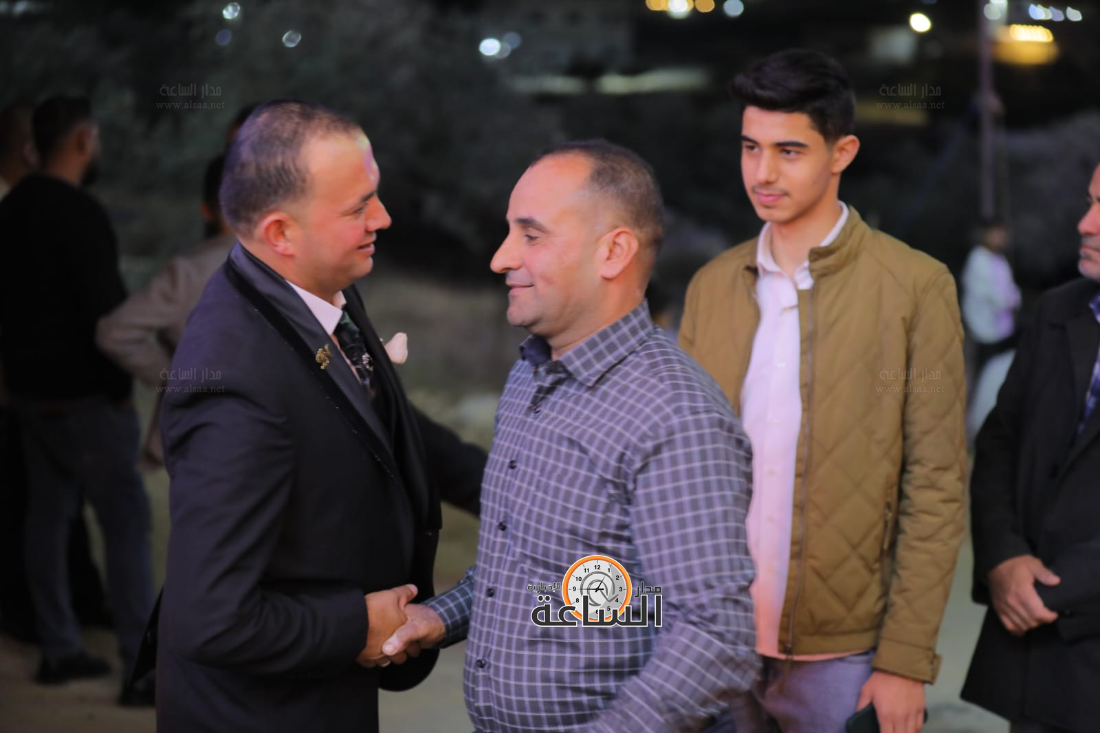 Madar Al-Saa Images 0.0032888377658191192