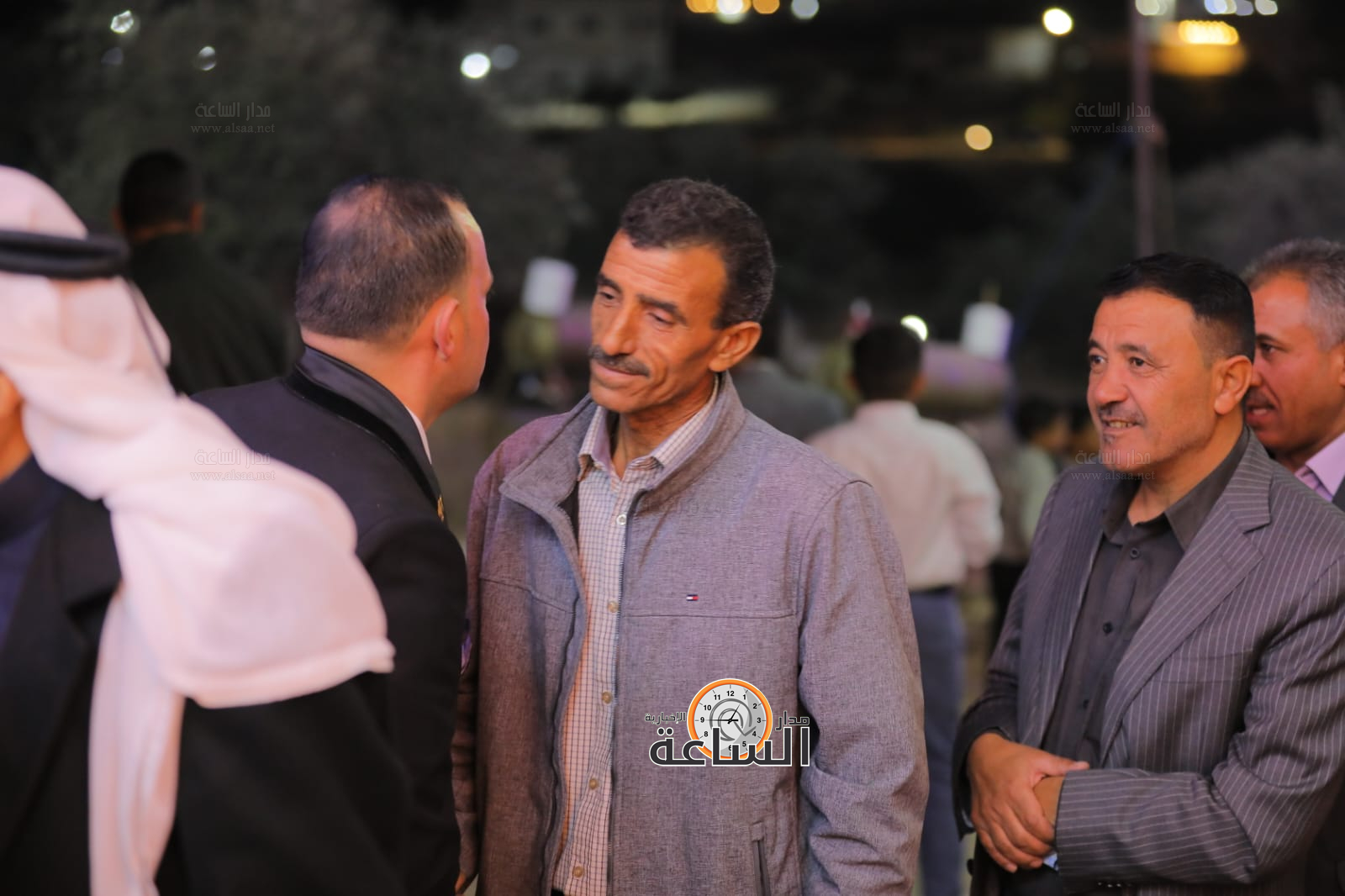 Madar Al-Saa Images 0.2391785142454741