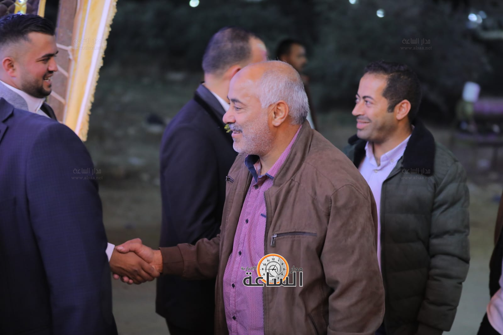 Madar Al-Saa Images 0.4082802489725559