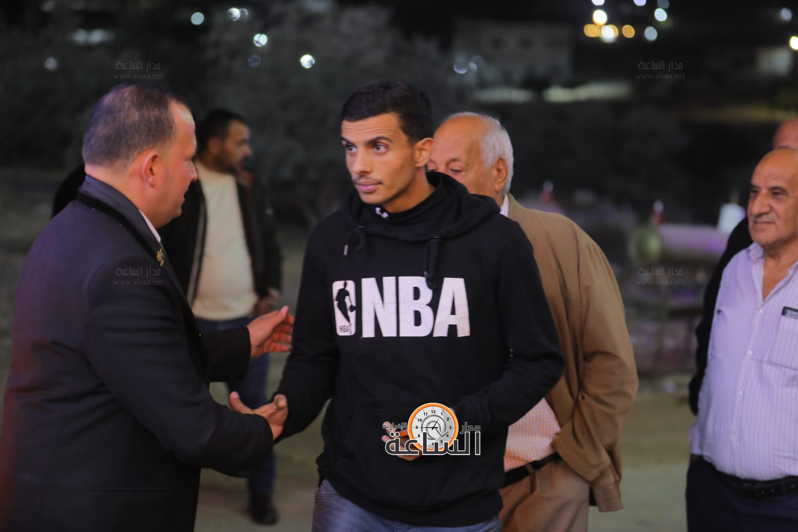 Madar Al-Saa Images 0.5263672547635914