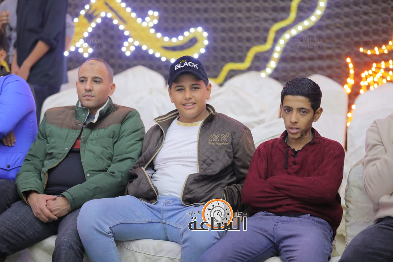 Madar Al-Saa Images 0.7930508557869889