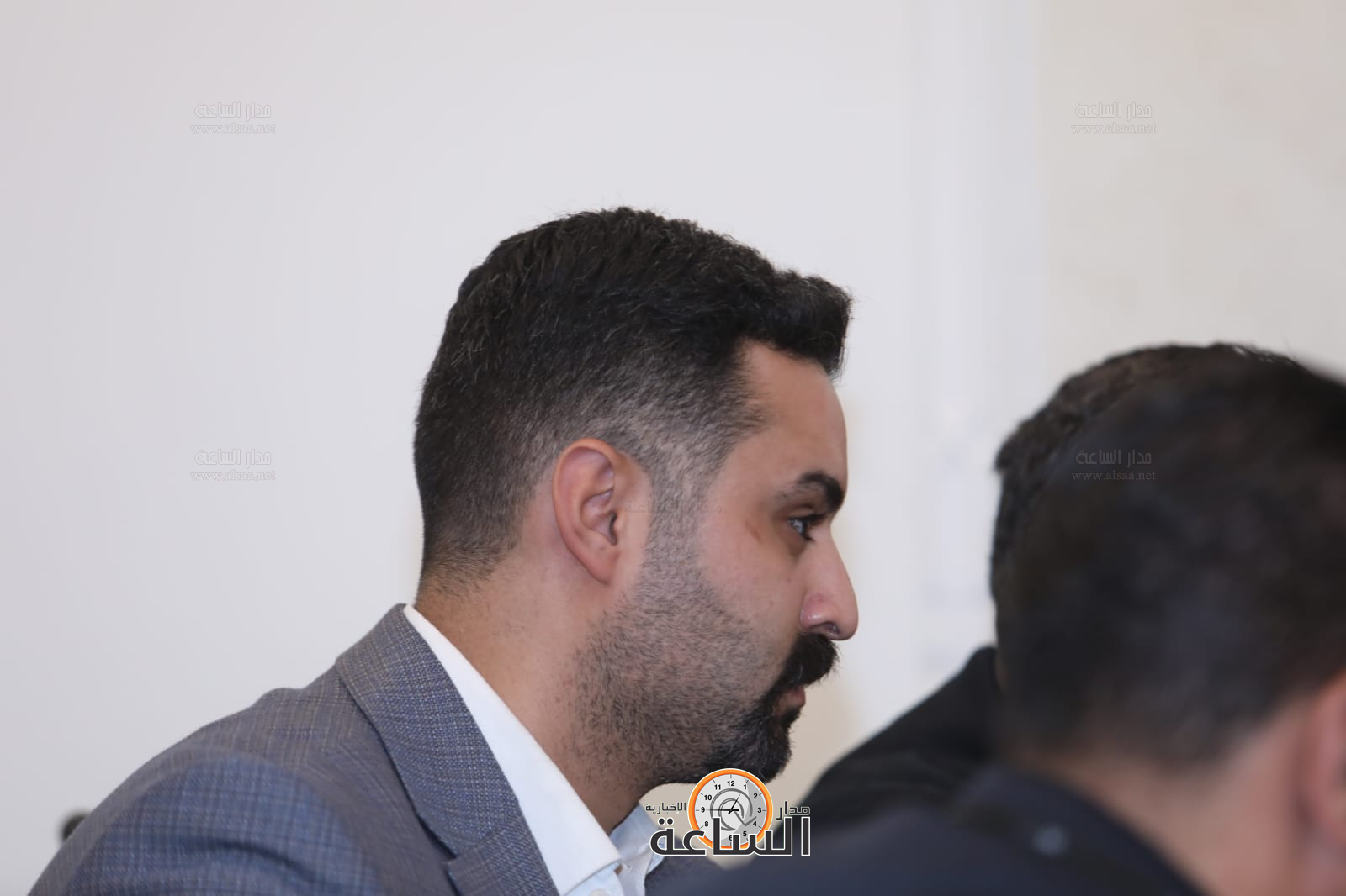 Madar Al-Saa Images 0.9390838815335734