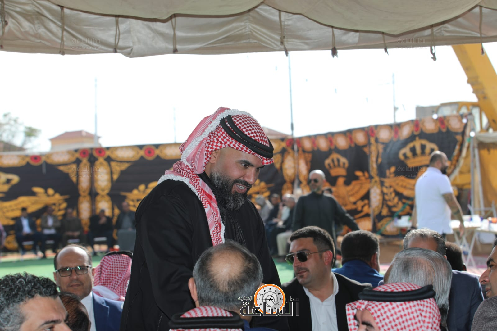 Madar Al-Saa Images 0.4120114598057749