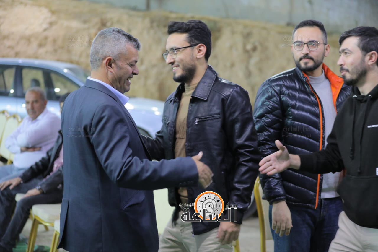 Madar Al-Saa Images 0.18326985048961641