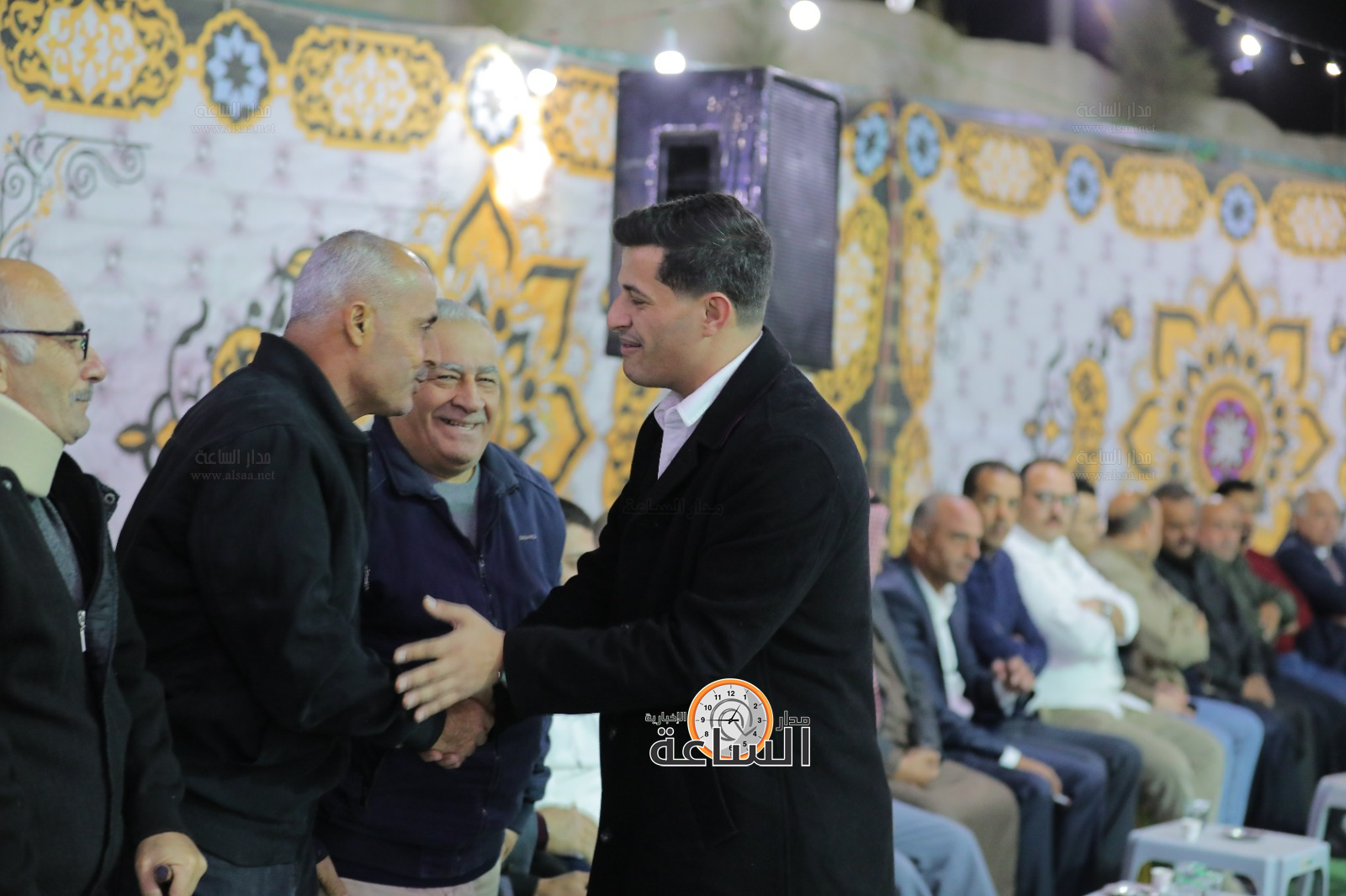 Madar Al-Saa Images 0.7376359896044997