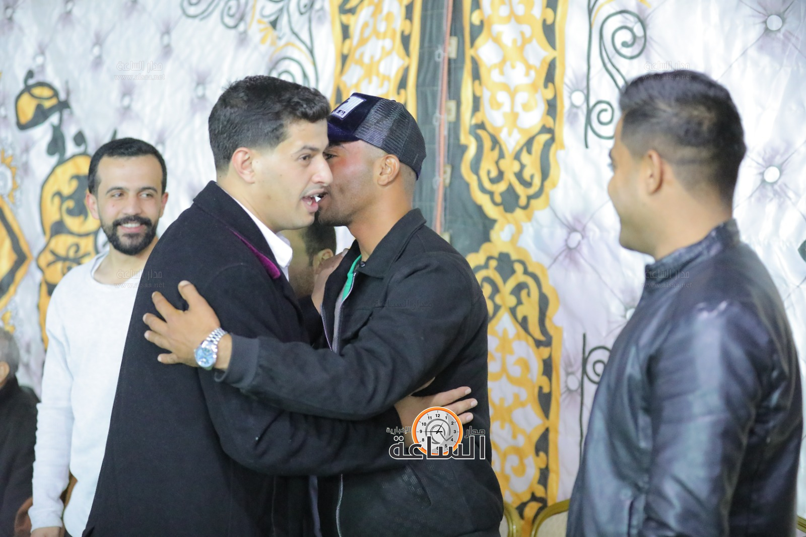 Madar Al-Saa Images 0.7044558052312375