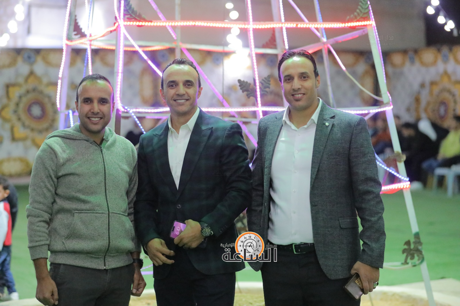 Madar Al-Saa Images 0.016066550657912737