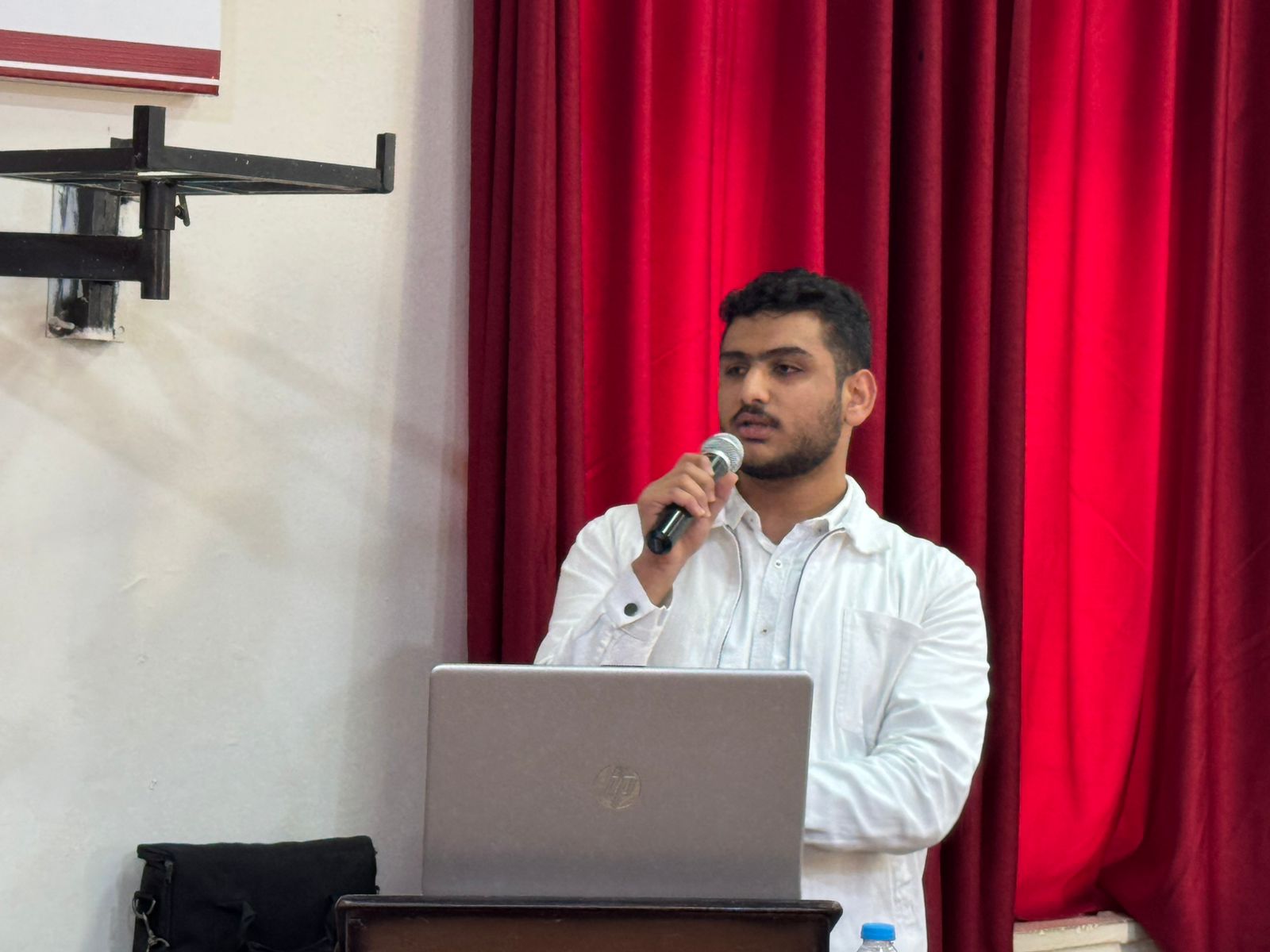 Madar Al-Saa Images 0.9040991935053306