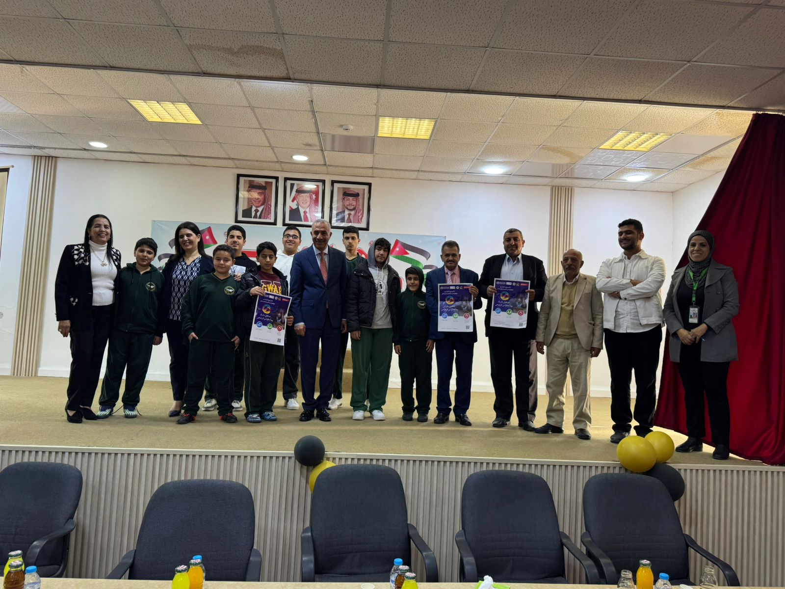 Madar Al-Saa Images 0.11805576118774508