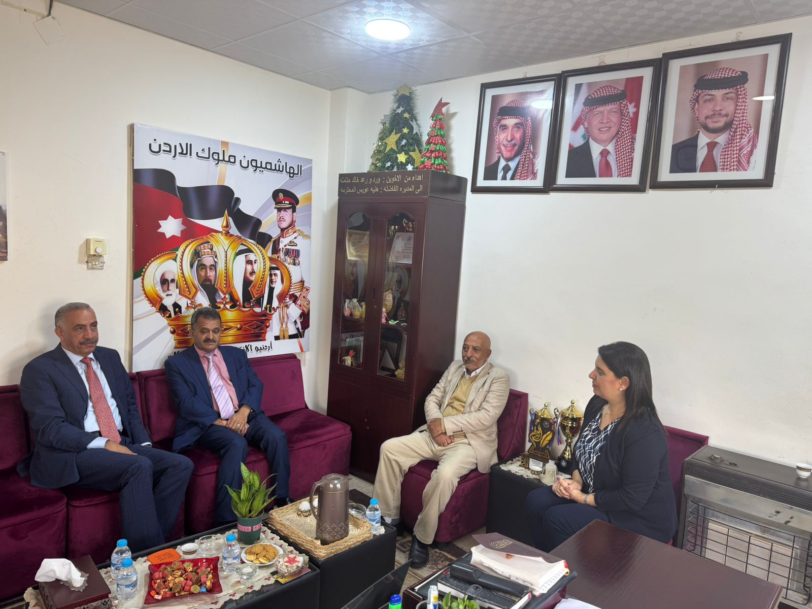 Madar Al-Saa Images 0.6668276322380864