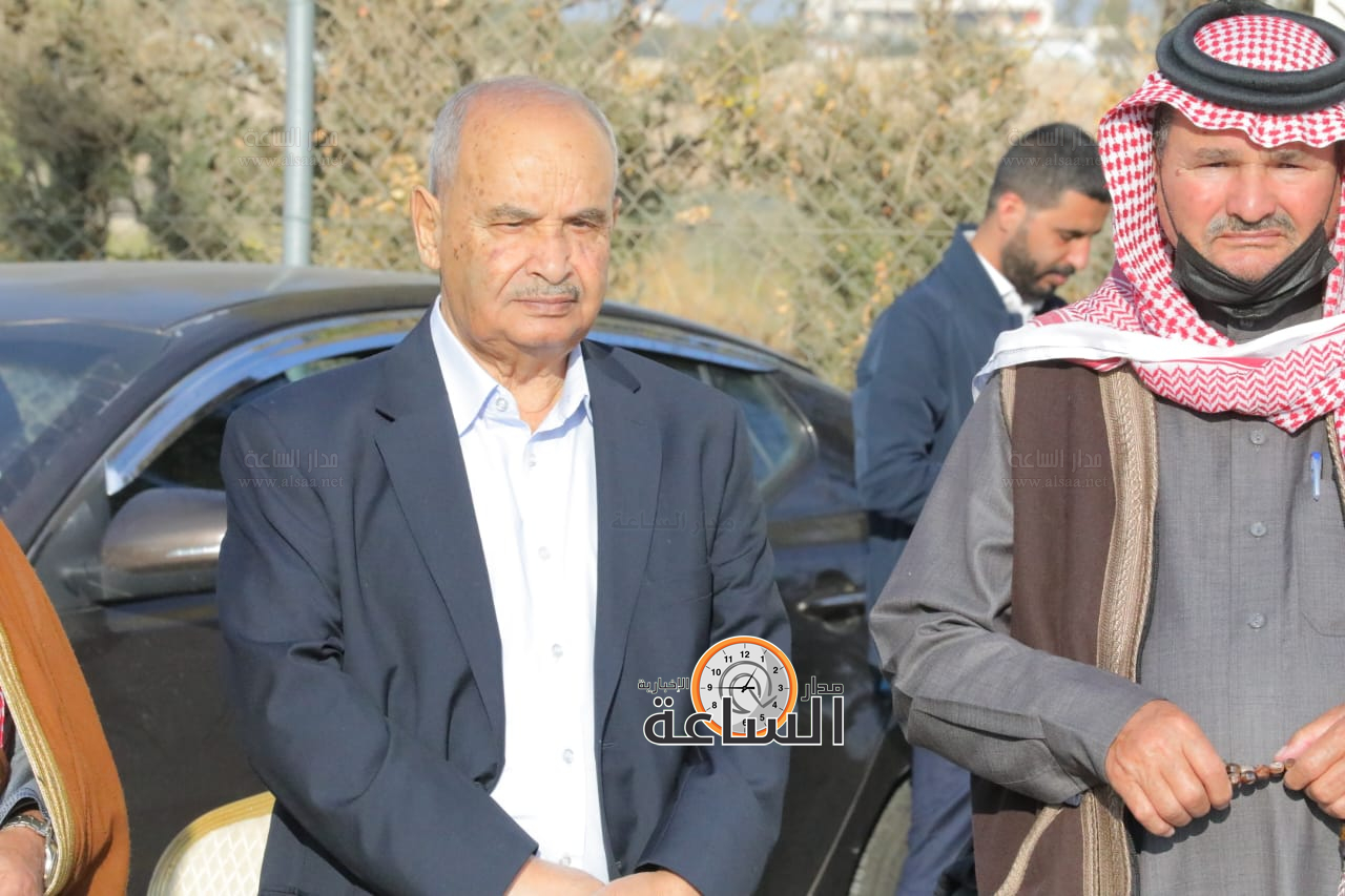 Madar Al-Saa Images 0.7350774589549964