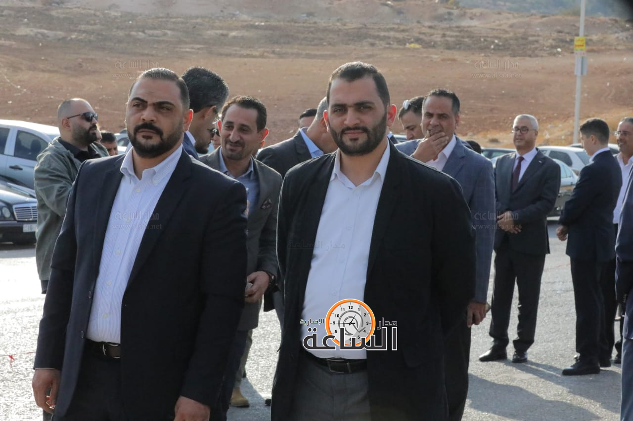 Madar Al-Saa Images 0.42432098949613195