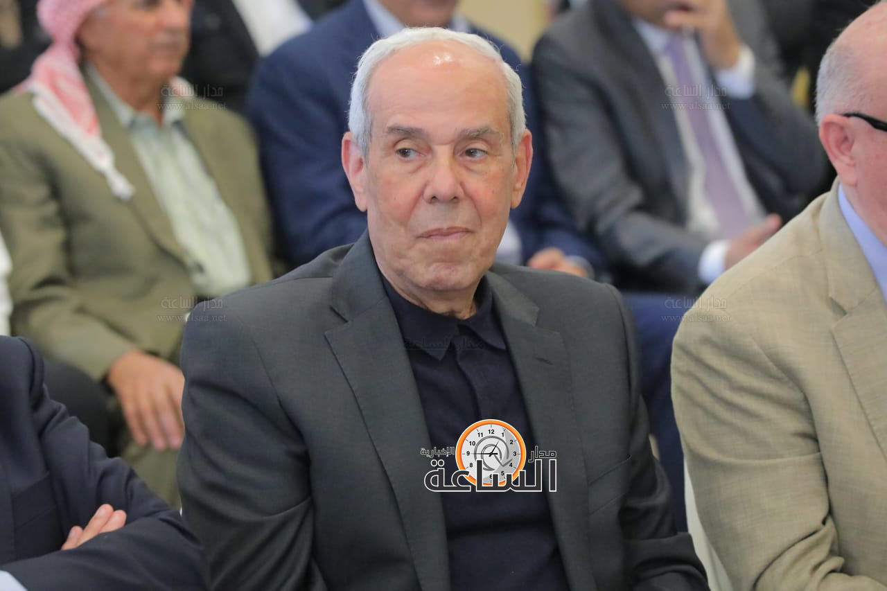 Madar Al-Saa Images 0.44301984530589933