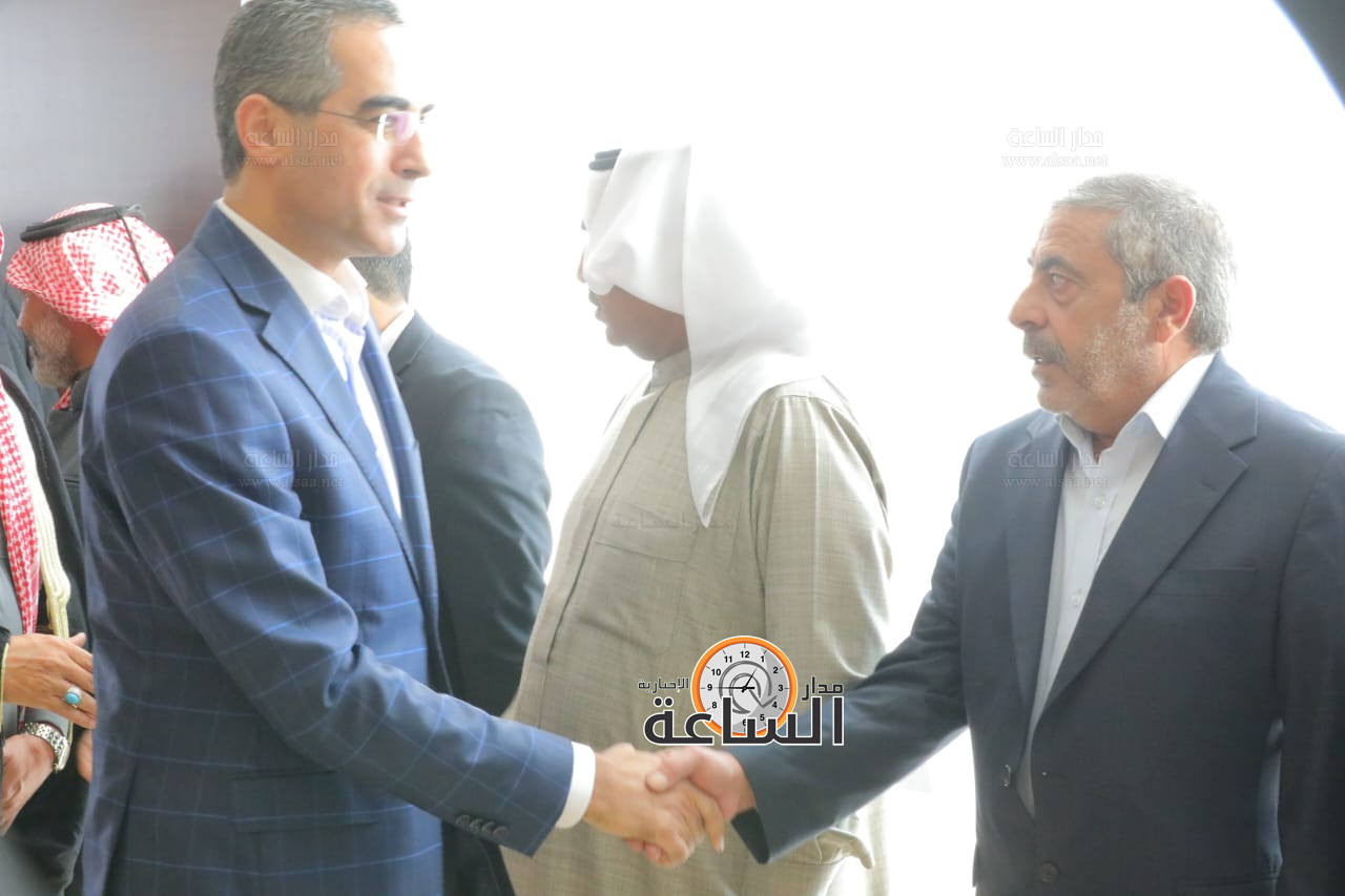 Madar Al-Saa Images 0.4850316181179404