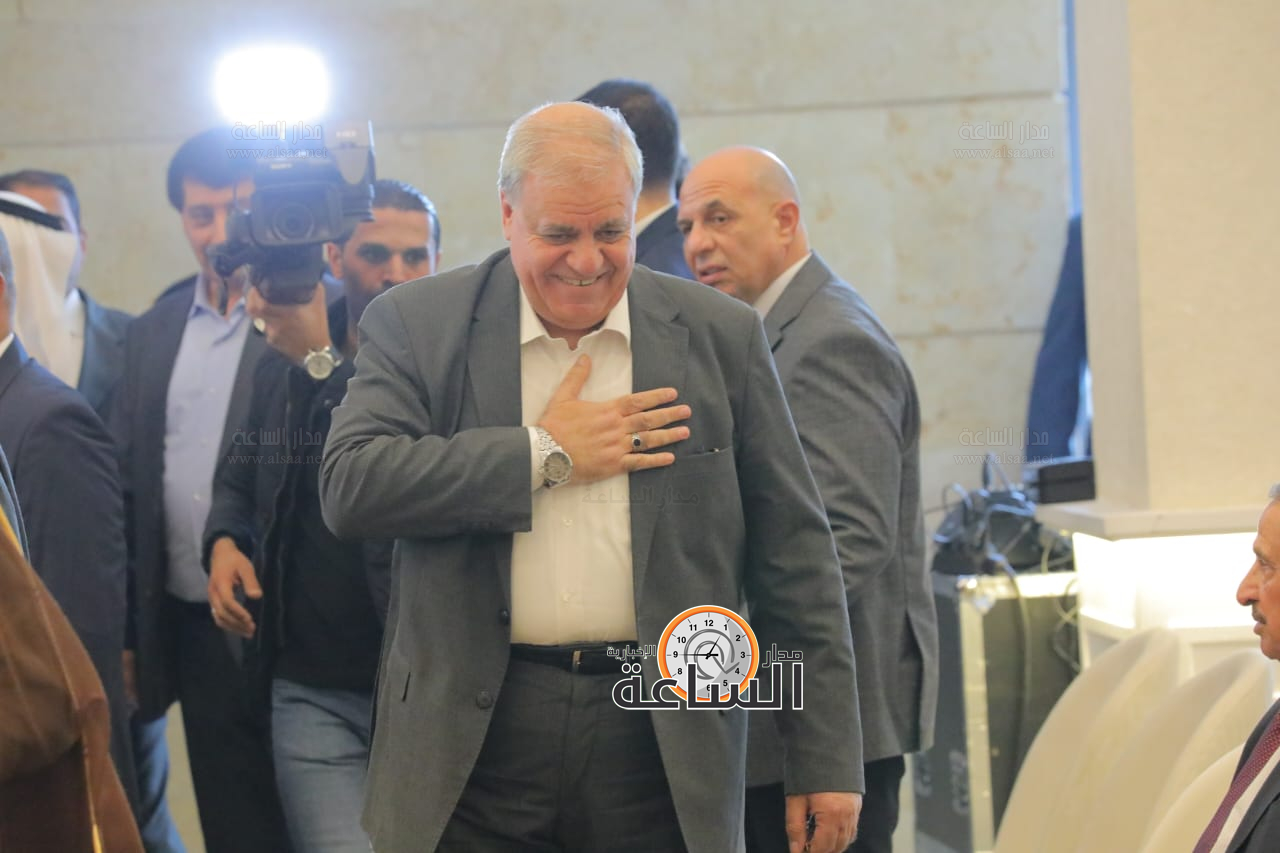 Madar Al-Saa Images 0.8056379558413753