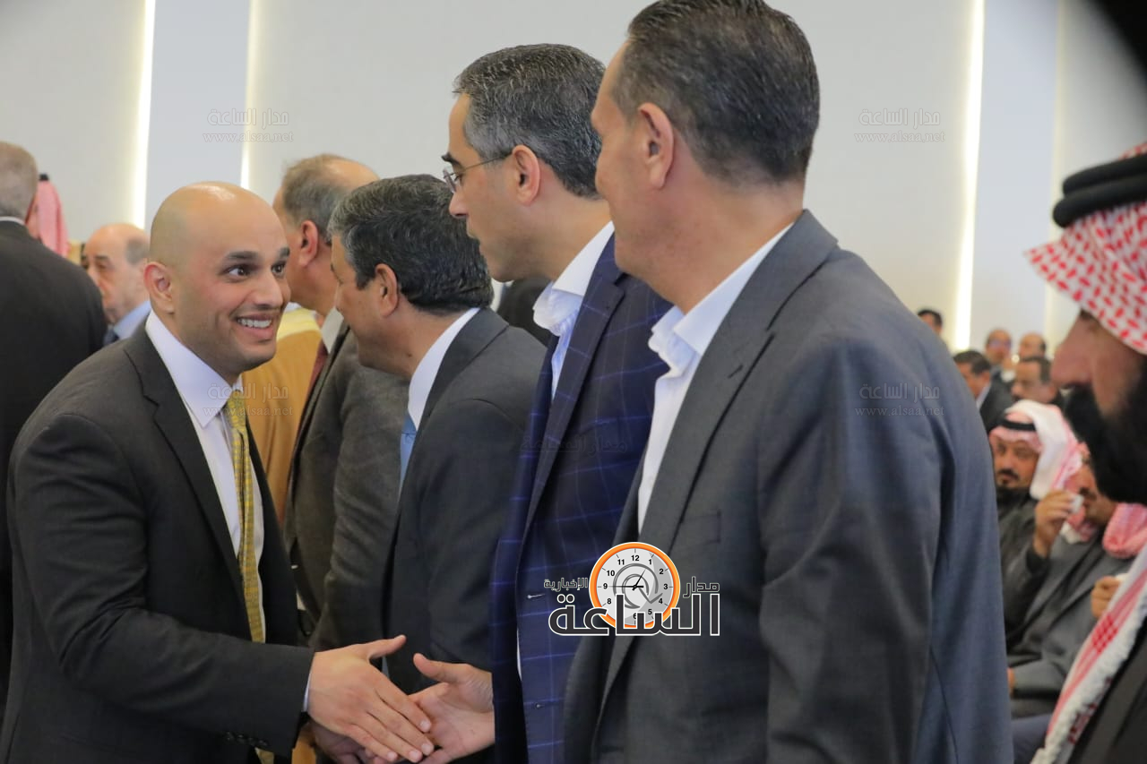 Madar Al-Saa Images 0.739017322092161