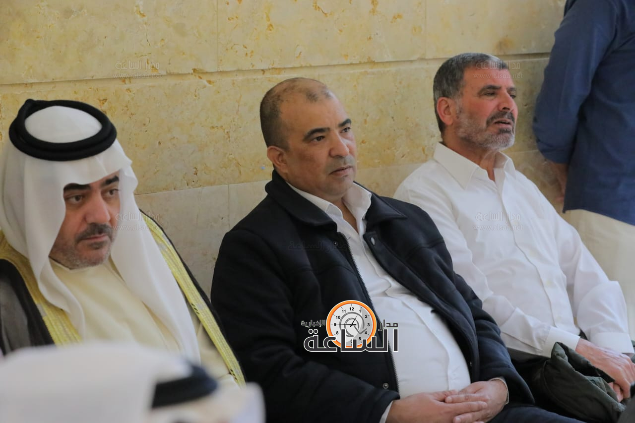 Madar Al-Saa Images 0.2517231416698196