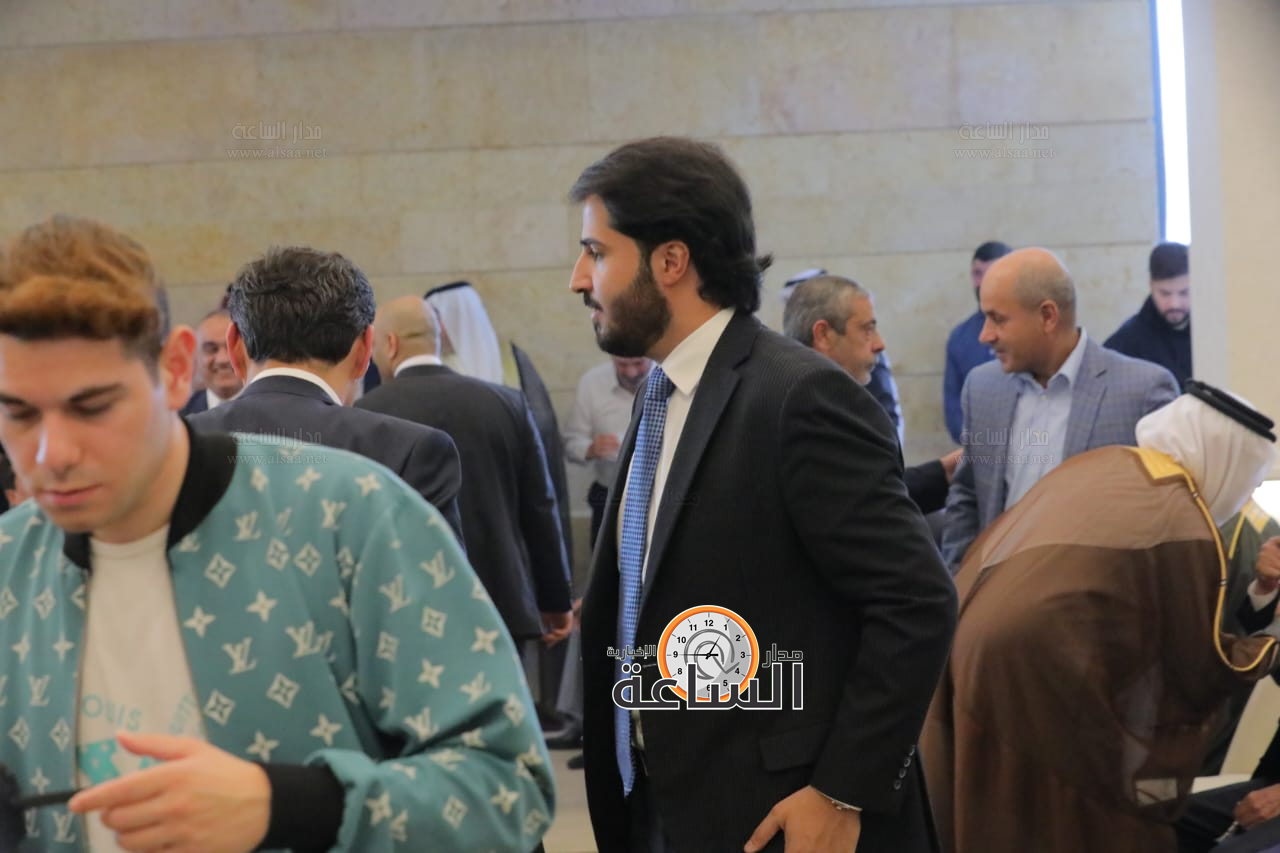 Madar Al-Saa Images 0.3766196298166502