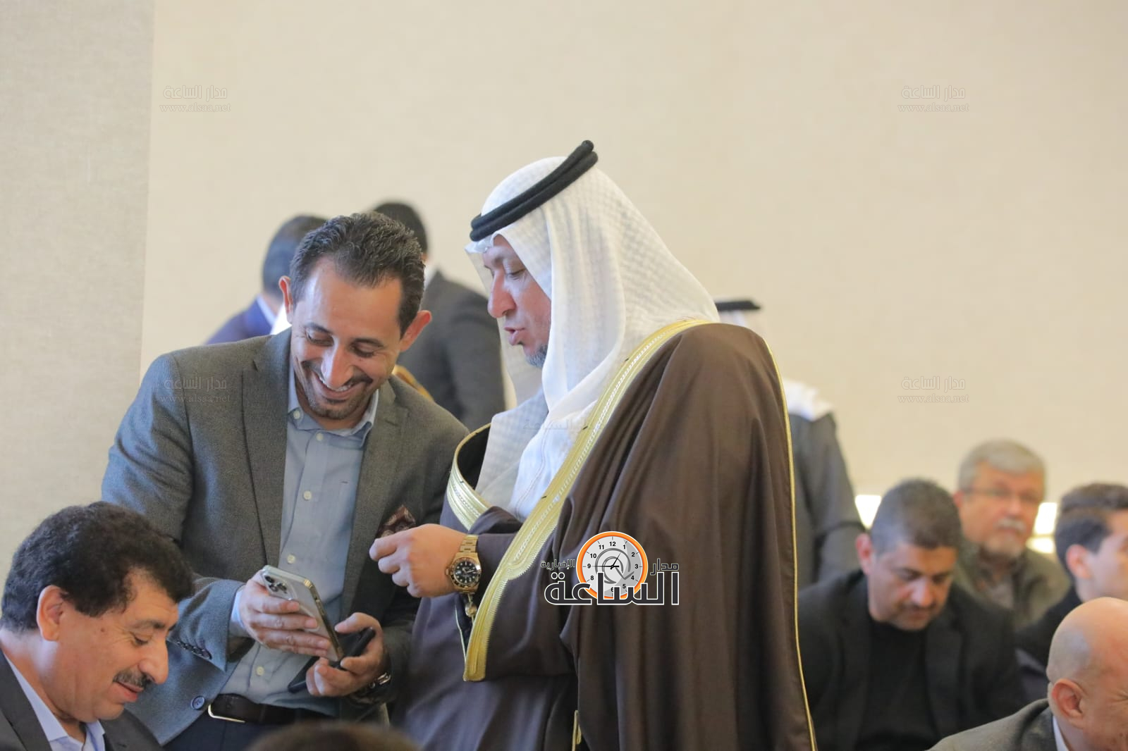 Madar Al-Saa Images 0.3619503171313838