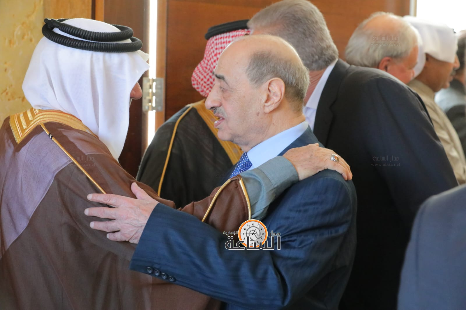 Madar Al-Saa Images 0.41028683515708186